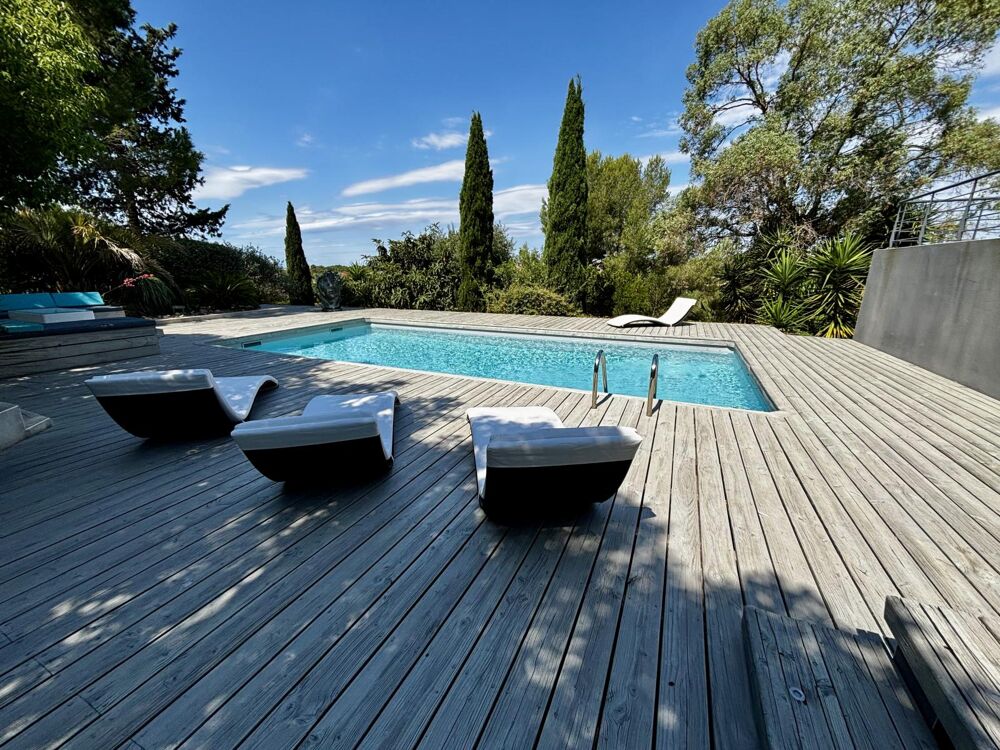 VILLA DARCHITECTE CONTEMPORAINE  VUE PANORAMIQUE ÉTANG DE THAU  CADRE DEXCEPTION