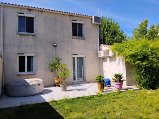  Maison à vendre 10 pièces 200 m²