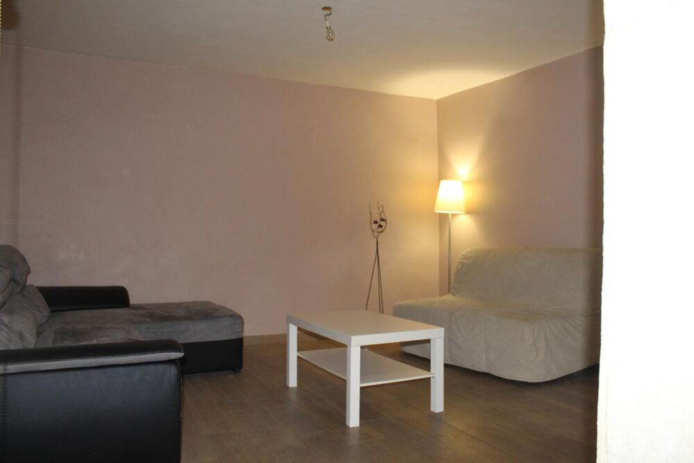 Location Maison BAILLARGUES- Grande maison de village T4 avec terrasse, parking à proximité Baillargues