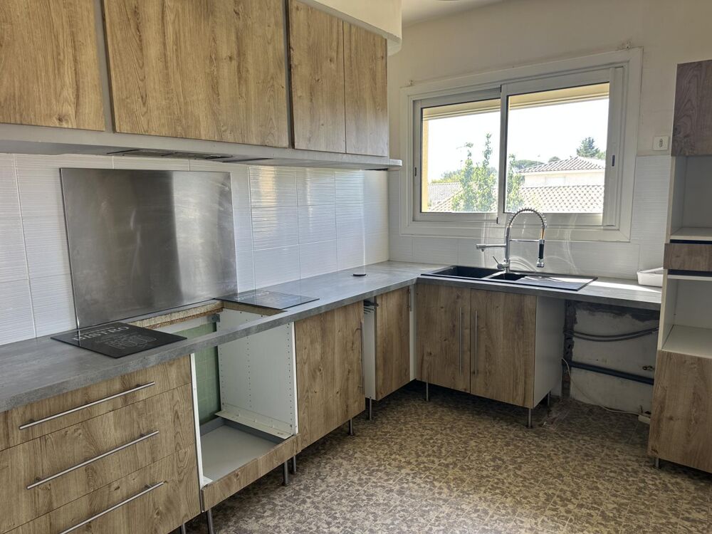 Vente Appartement Valergues : Exclusivité : Appartement T5 de  113 m2  habitables avec terrasse et stationnements Valergues