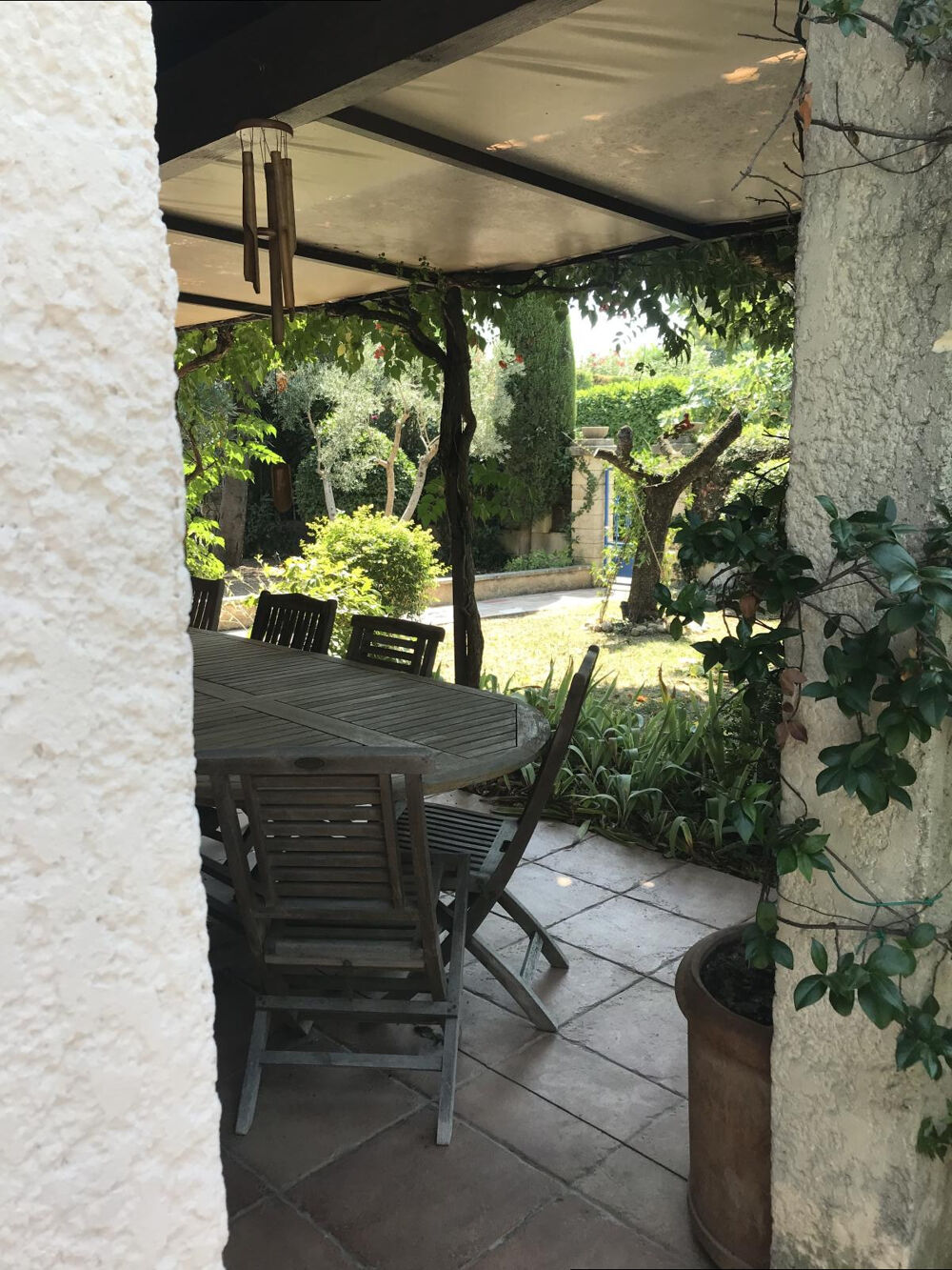 Vente Maison maison de plain pied avec piscine et 3 chambres sur saint remy de provence proximité centre avec un studio indépendant Saint-remy-de-provence