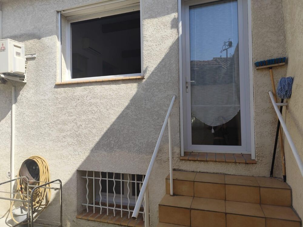 Location Appartement MAUGUIO - T3 avec cour privative dans petit immeuble Mauguio