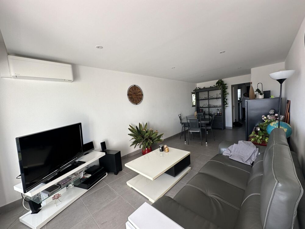 LA GRANDE MOTTE -Quartier prisé - Appartement T3 Duplex de 64 M2 habitables avec terrasse vue mer et 2 loggias et stationne