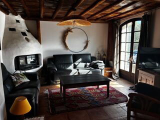  Maison à louer 6 pièces 191 m²