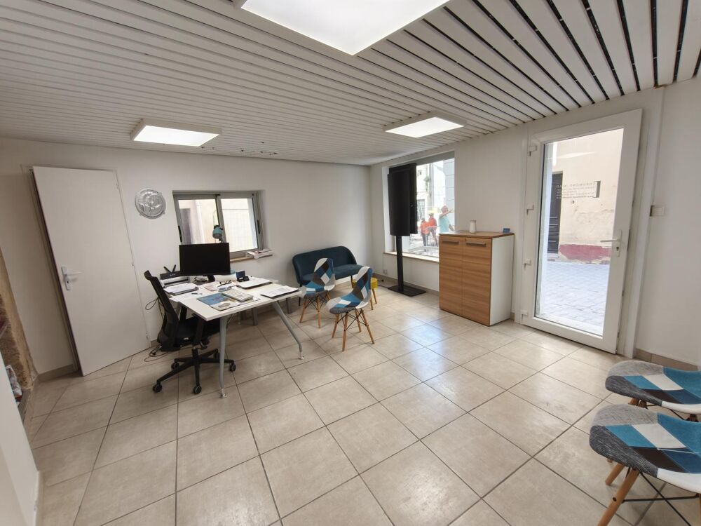   Local à louer 35 M² Villeneuve-Lès-Maguelone 