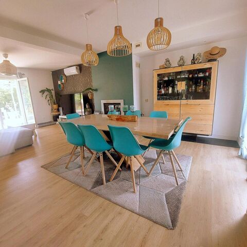   Maison avec piscine Maison - 6 pi�ce(s) - 134 m�