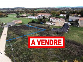  Terrain à vendre 908 m²