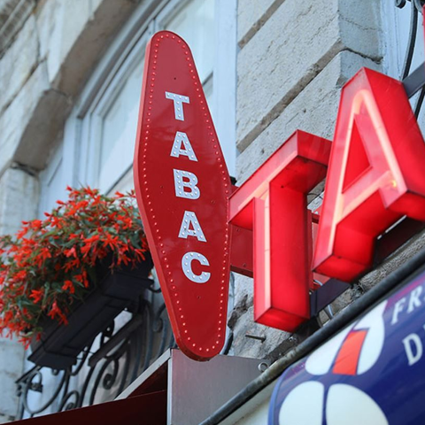 Tabac presse Loto - axe passant et commercial Saône et Loire 170000 55 m$$170 000 €