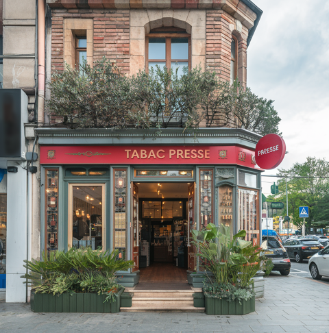 Murs et fonds Tabac, FDJ, Presse - Montlu&ccedil;on 77000 214 m�$$77 000 &euro; 