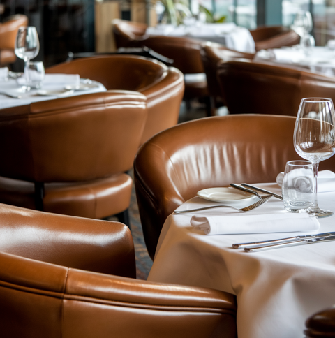 Restaurant avec murs proche Disneyland Paris 549000 150 m$$549 000 €