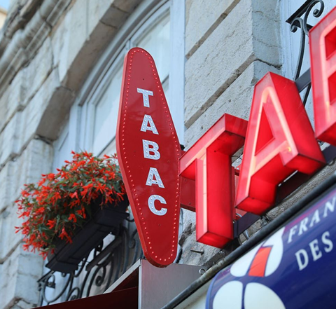 Tabac, FDJ, presse et &eacute;picerie - Ard&egrave;che 181000 80 m�$$181 000 &euro;