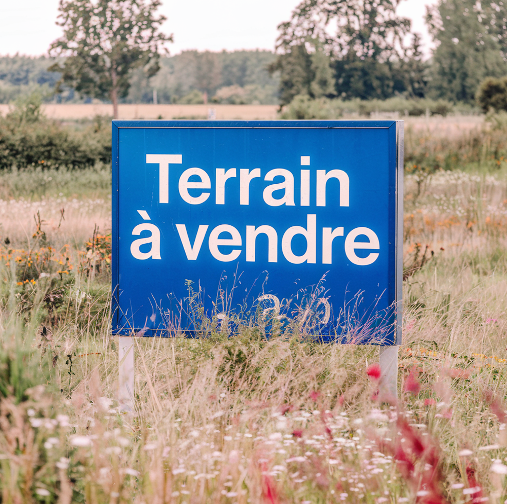   Terrain industriel avec bâtiment (89) 