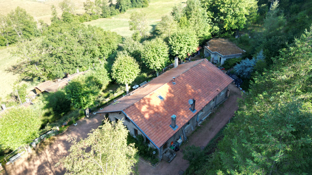 Claveisolles au calme expo ouest et proche du village