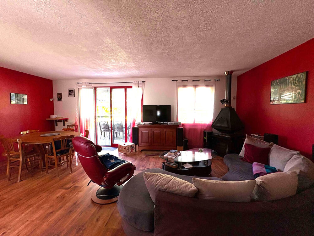 Vente Maison maison de plain-pied avec abri voiture, chalet de jardin et terrain attenant Grandris
