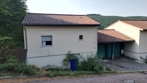   Maison 3 chambres en bon état avec garage et terrain. Maison - 4 pièce(s) - 86 m²