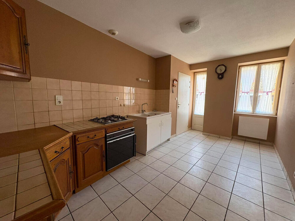 Appartement T2 à Saint Vincent de Reins