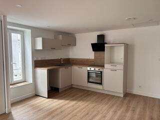  Appartement à louer 3 pièces 50 m²