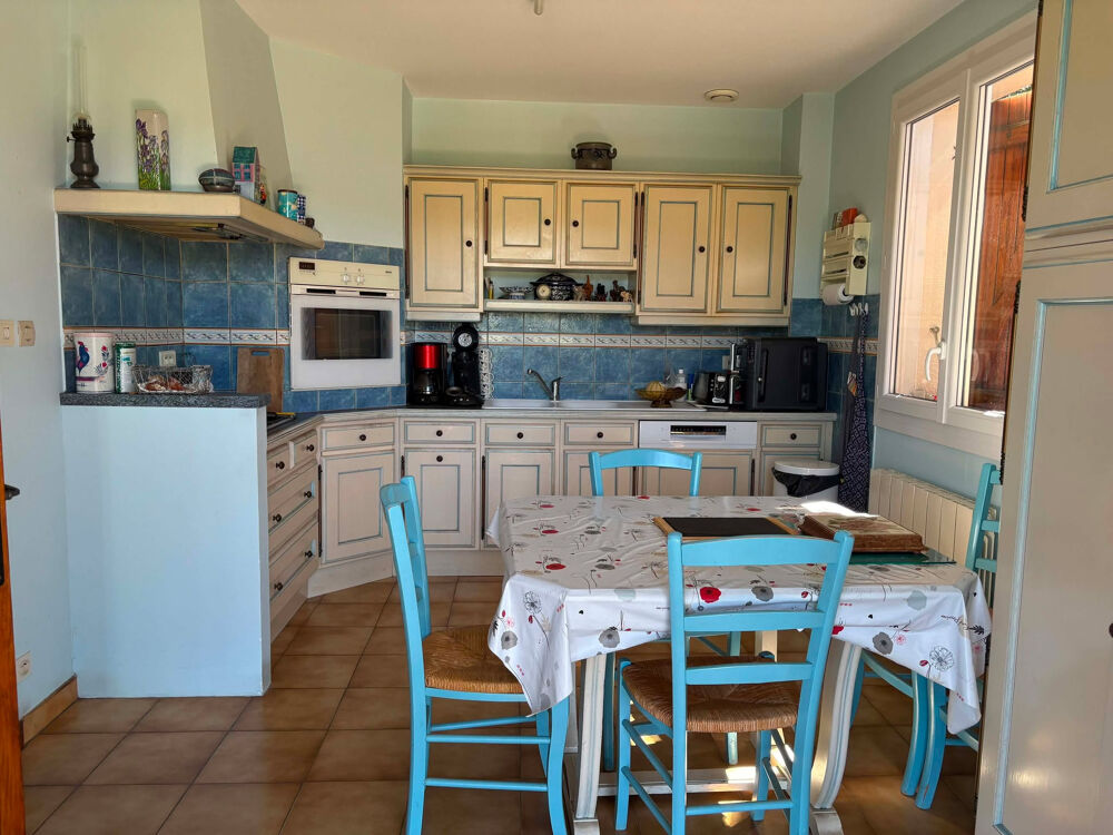 Villa de 1988 en bon état sur sous-sol complet