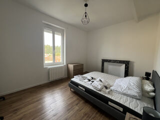  Appartement à louer 3 pièces 48 m²