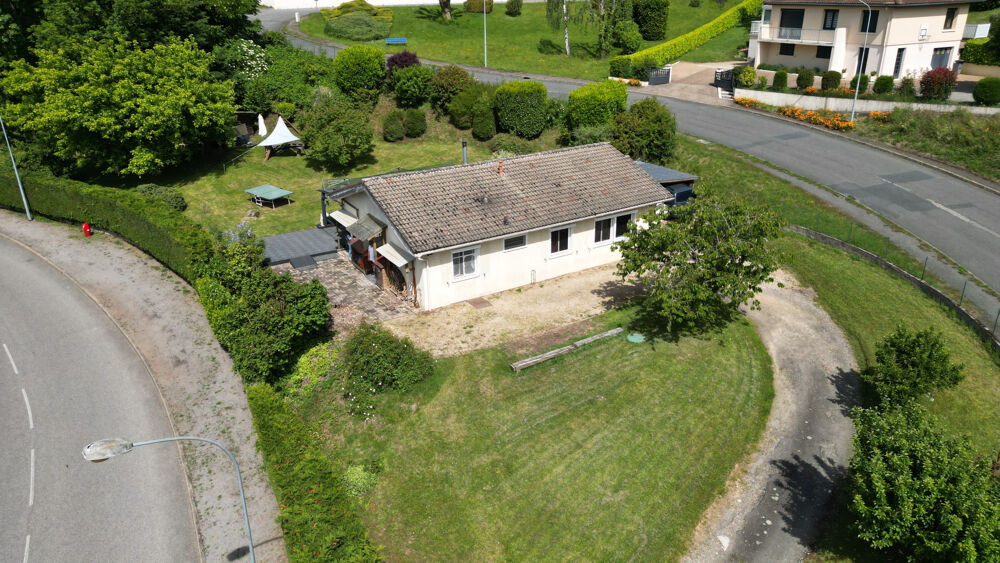 Vente Maison maison de plain-pied avec abri voiture, chalet de jardin et terrain attenant Grandris