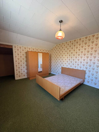 Vente Maison Maison à rénover située à Poule-les-Echarmeaux Poule les echarmeaux