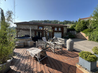  Maison  vendre 6 pices 169 m