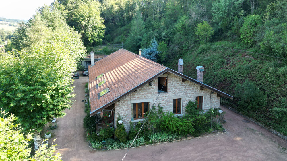Claveisolles au calme expo ouest et proche du village