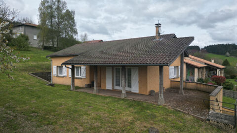   Villa des ann�es 80 en bon �tat sur 1245m2 de terrain Maison - 4 pi�ce(s) - 100 m�