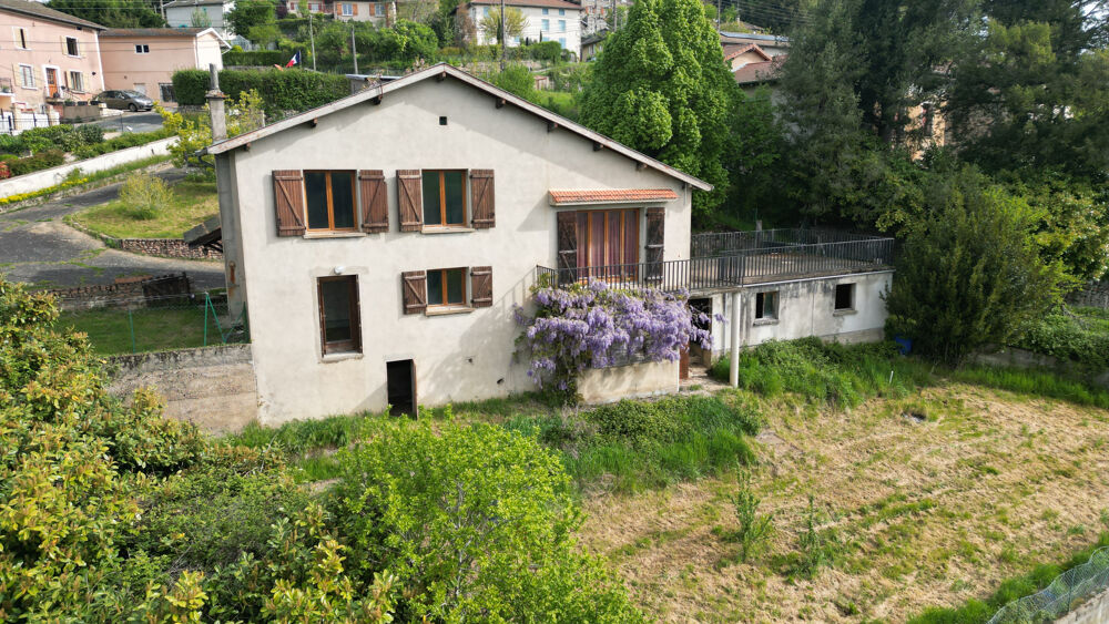 Maison à restaurer entièrement avec vue panoramique, le tout sur presque 3000m2 de terrain