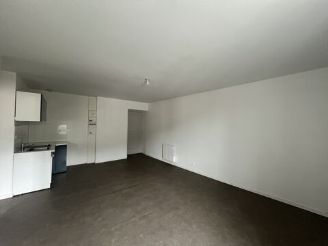   CUBLIZE - Centre-village Appartement - 2 pi�ce(s) - 41 m�