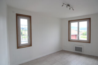  Appartement � louer 4 pi�ces 74 m�