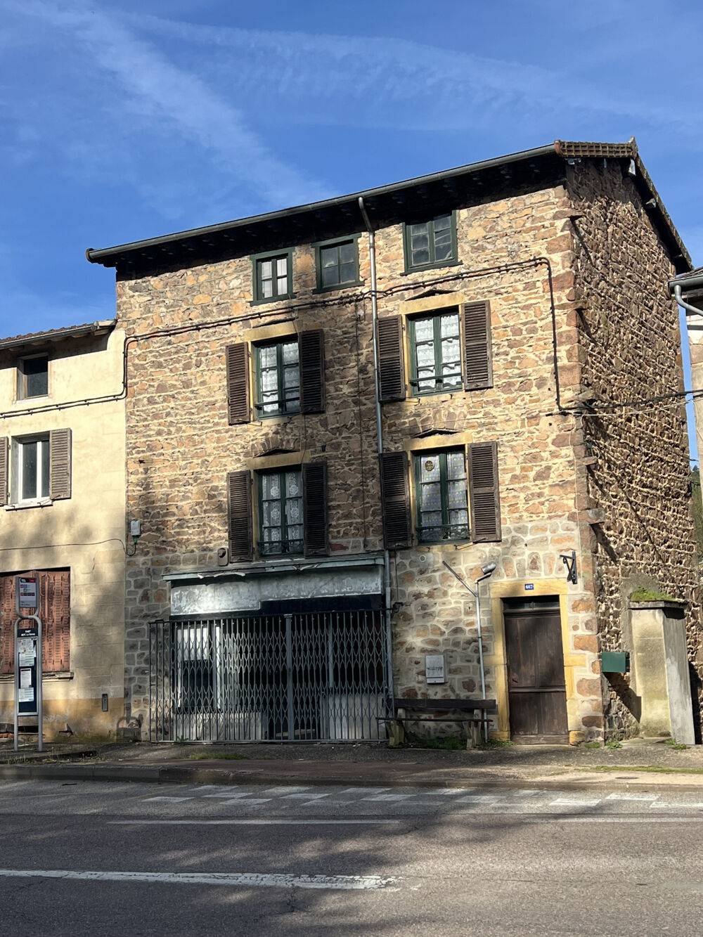 THIZY-LES-BOURGS