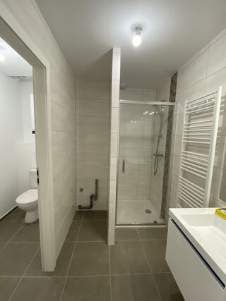  Appartement à louer 4 pièces 71 m²