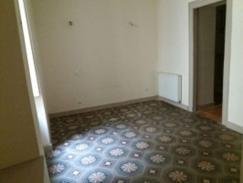 APPARTEMENT T2 CENTRE VILLE