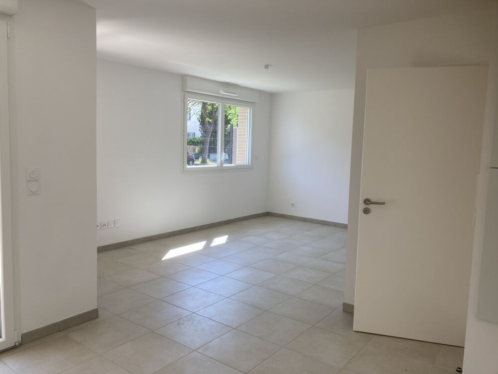 Location Appartement T1 - 19 AVENUE DU LAURAGAIS TOULOUSE Toulouse