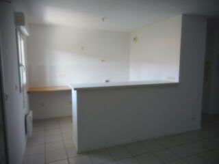  Appartement à louer 2 pièces 44 m²