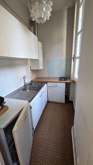  Appartement à louer 1 pièce 20 m²