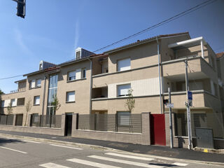  Appartement à louer 1 pièce 33 m²