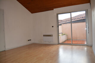  Appartement à louer 3 pièces 40 m²