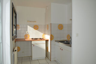  Appartement à louer 2 pièces 34 m²