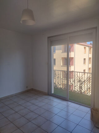  Appartement � louer 3 pi�ces 63 m�