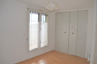  Appartement à louer 2 pièces 40 m²