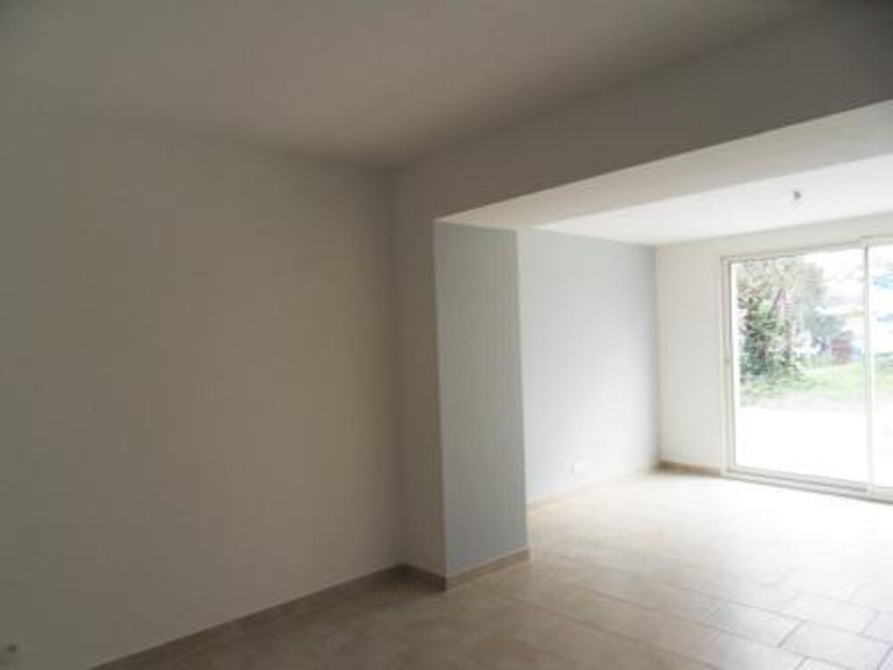 Location Maison MAISON DE VILLAGE T3 A  VILLESEQUELANDE Villesequelande