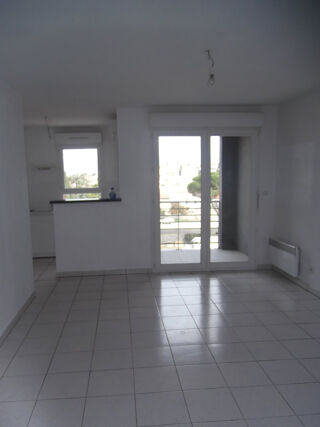  Appartement à louer 2 pièces 47 m²