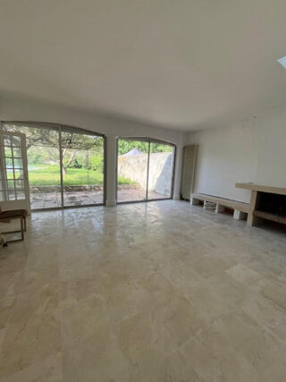  Maison  vendre 8 pices 250 m