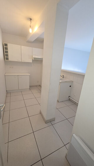  Appartement à louer 2 pièces 48 m²