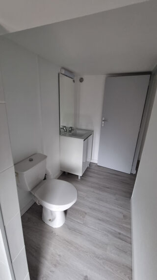  Appartement à louer 2 pièces 31 m²