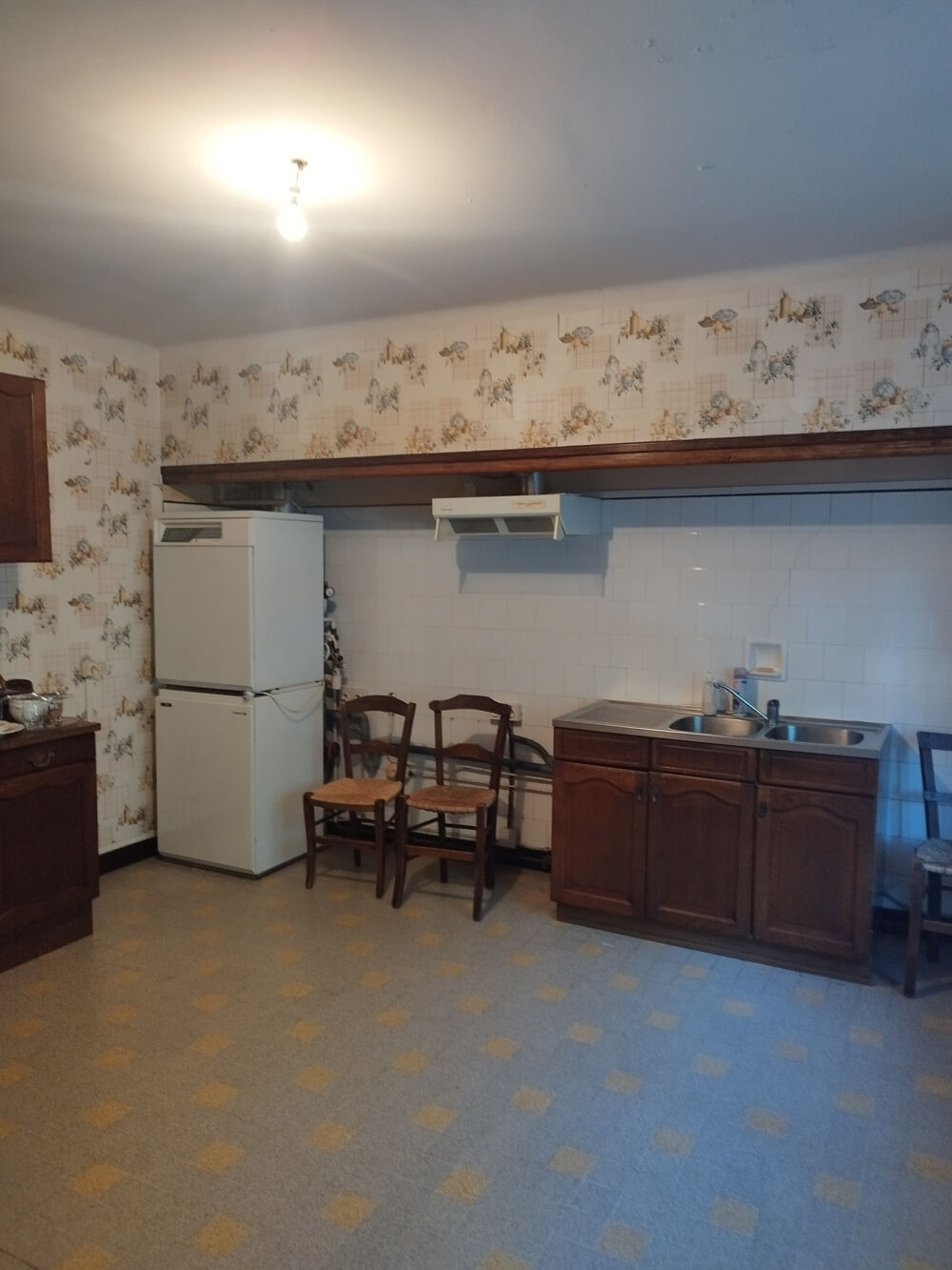 MAISON DE VILLAGE T6 A RENOVER VILLALIER