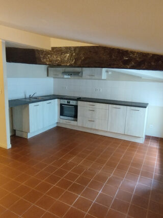  Appartement à louer 3 pièces 59 m²