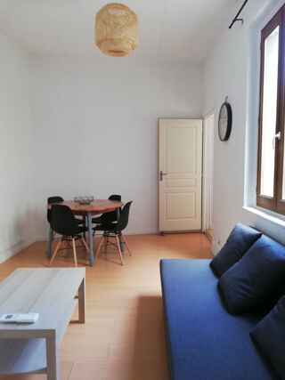  Appartement à louer 1 pièce 35 m²